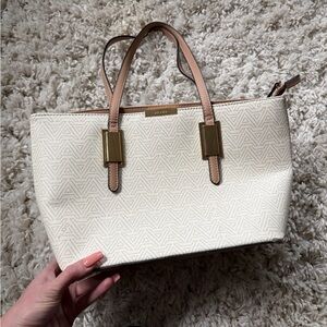 Aldo Chic Cream beautiful fashion like new bag and Tan Tote